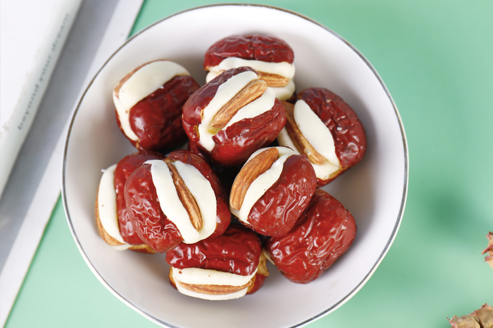 枣粮先生腰果奶芙枣